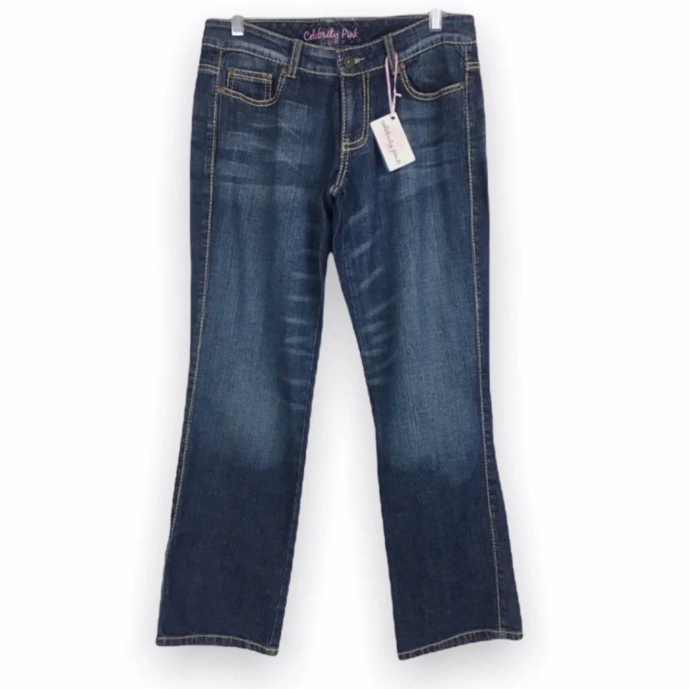 NEW Celebrity‎ PInk Womens Size 29 Distressed Jeans